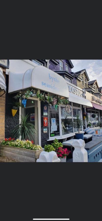 By The Seaside Bed & Breakfast Blackpool Eksteriør bilde