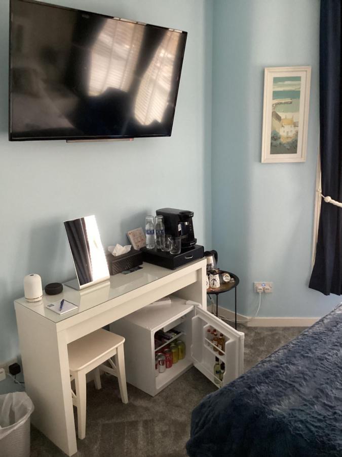 By The Seaside Bed & Breakfast Blackpool Eksteriør bilde